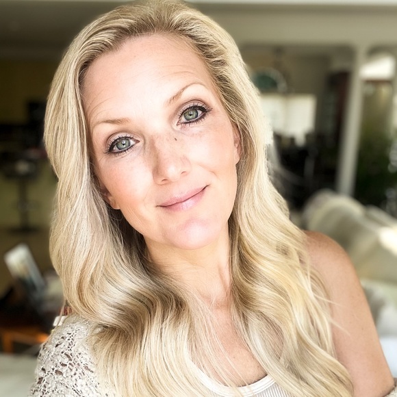 Meet Your Posher - Picture 1 of 1